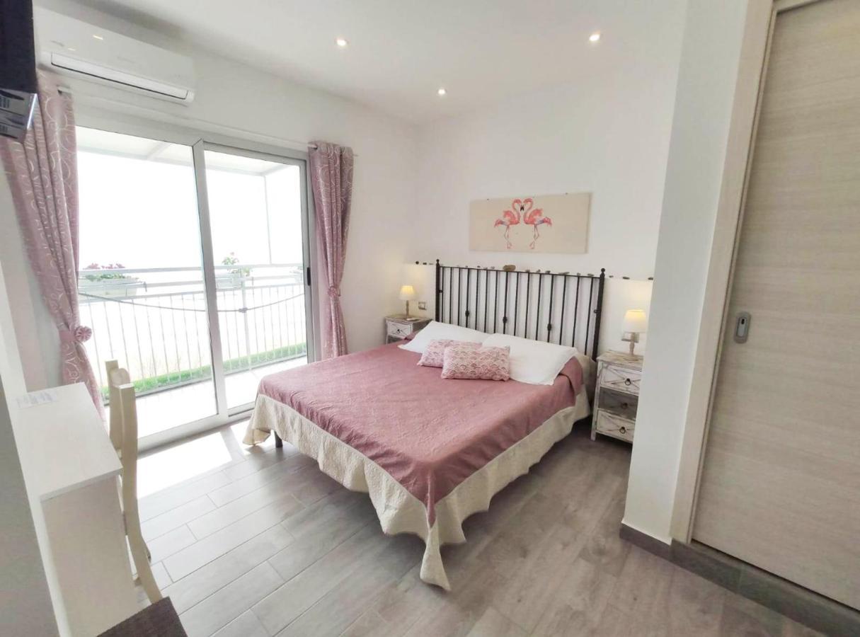 B&B Capo Rizzuto Fronte Mare Kültér fotó