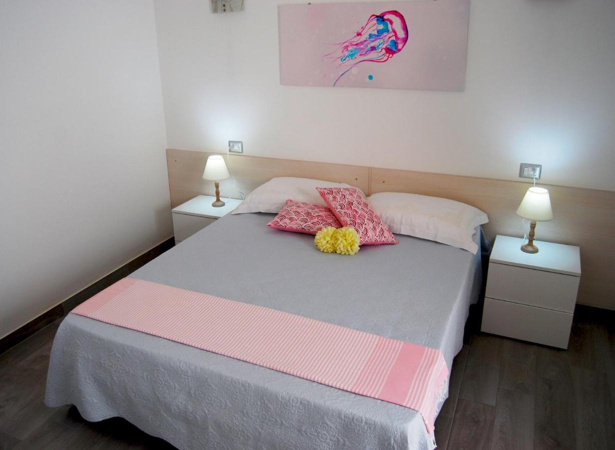 B&B Capo Rizzuto Fronte Mare Kültér fotó